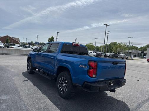 Glacier Blue Metallic 2023 Chevrolet Colorado Z71