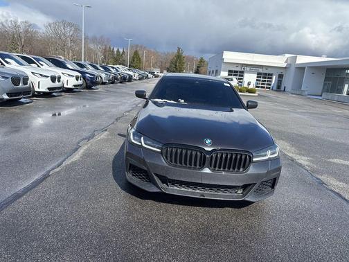 2023 BMW 540 i xDrive