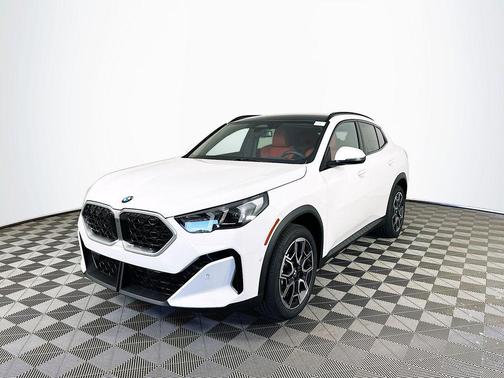2025 BMW X2 xDrive28i