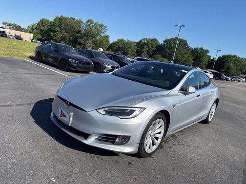 Silver Metallic 2017 Tesla Model S 100D