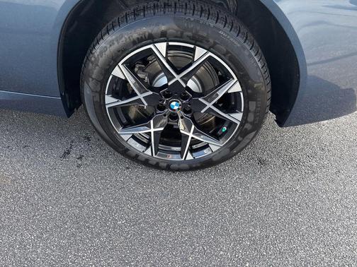 Arctic Race Blue Metallic 2026 BMW X3 30 xDrive