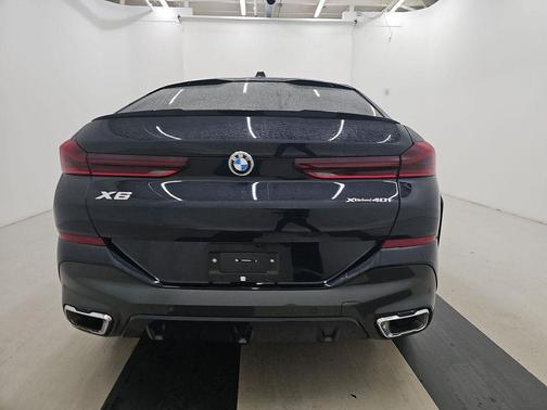 2026 BMW X6 xDrive40i