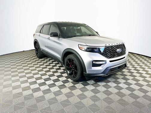 ICONIC SILVER METALLIC 2021 Ford Explorer ST