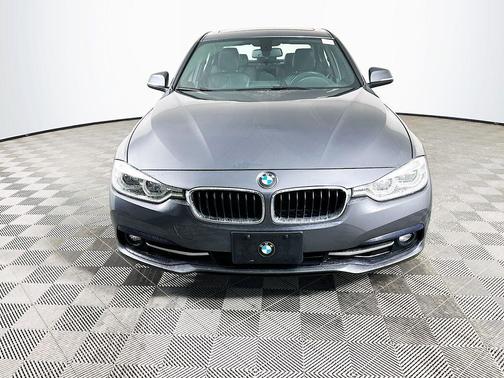 2018 BMW 330 xDrive