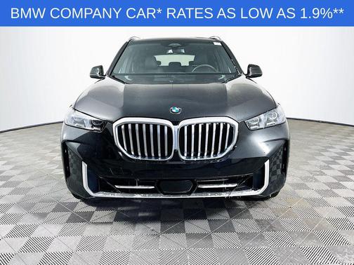 Black Sapphire Metallic 2025 BMW X5 xDrive40i