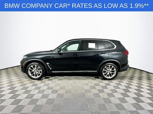 Black Sapphire Metallic 2025 BMW X5 xDrive40i
