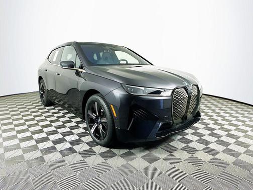 Dark Graphite Metallic 2024 BMW iX xDrive50