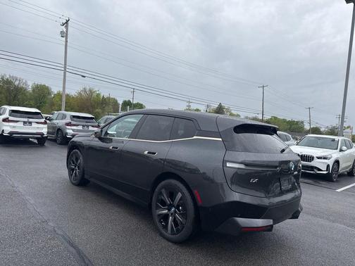 Dark Graphite Metallic 2024 BMW iX xDrive50