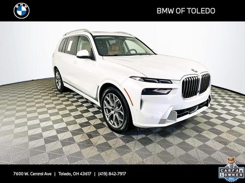 2025 BMW X7 xDrive40i