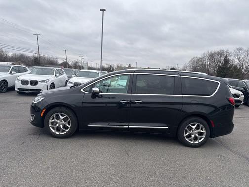 2019 Chrysler Pacifica Limited
