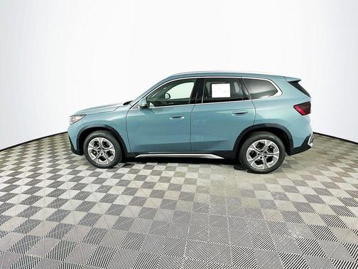 Cape York Green Metallic 2025 BMW X1 xDrive28i