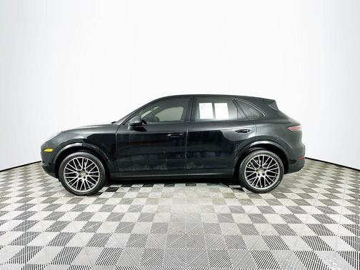 Black 2019 Porsche Cayenne Cayenne