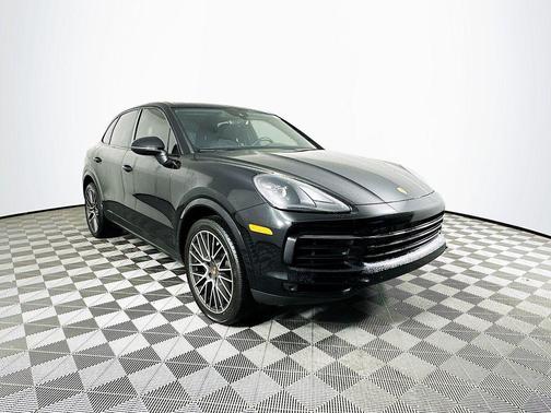 Black 2019 Porsche Cayenne Cayenne