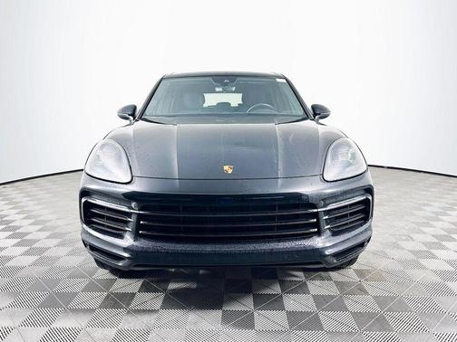 Black 2019 Porsche Cayenne Cayenne
