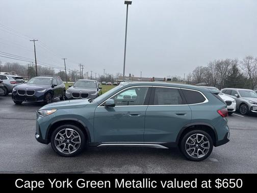 Cape York Green Metallic 2026 BMW X1 xDrive28i