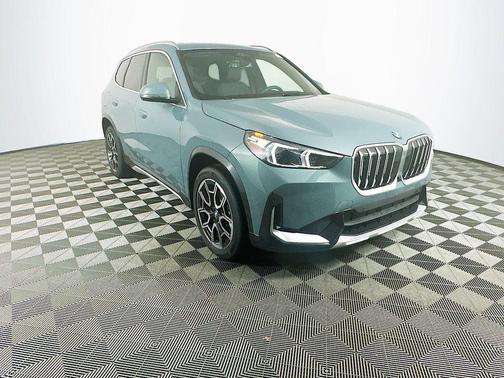 Cape York Green Metallic 2026 BMW X1 xDrive28i