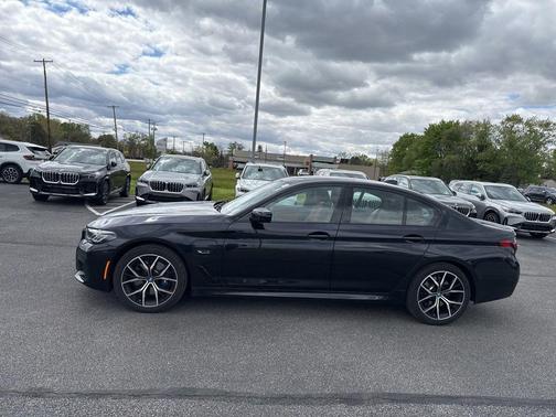 Carbon Black Metallic 2023 BMW 530e Base