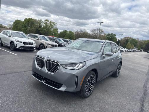 Skyscraper Grey Metallic 2026 BMW X3 30 xDrive