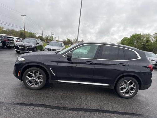 Black Sapphire Metallic 2024 BMW X3 xDrive30i