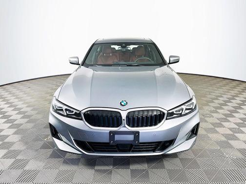 Skyscraper Gray Metallic 2025 BMW 330 xDrive