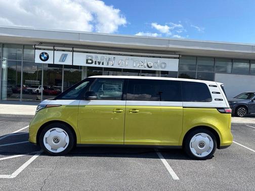 Pomelo Yellow 2025 Volkswagen ID. Buzz 1st Edition with 4MOTION