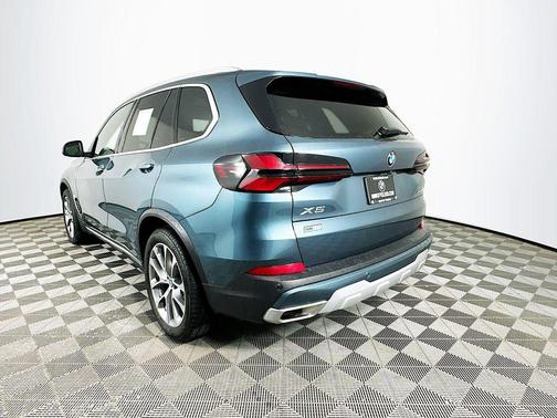 Blue Ridge Mountain Met 2025 BMW X5 xDrive40i