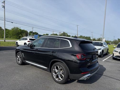 Jet Black 2023 BMW X3 xDrive30i