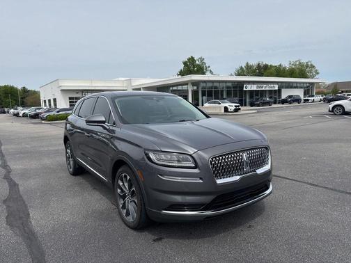 ASHER GRAY MET CC 2022 Lincoln Nautilus Reserve