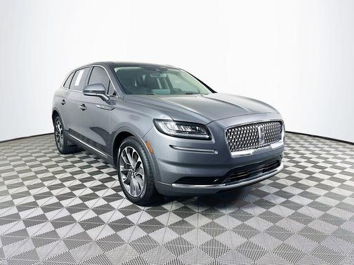 ASHER GRAY MET CC 2022 Lincoln Nautilus Reserve