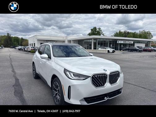 Mineral White Metallic 2026 BMW X3 30 xDrive