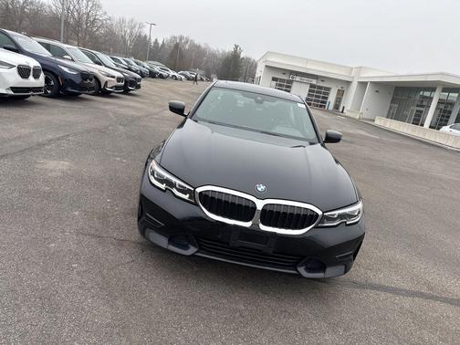 2019 BMW 330 xDrive