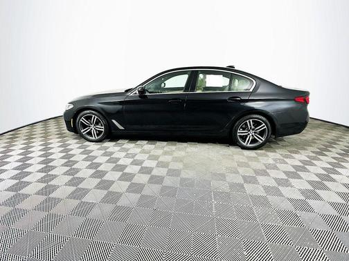 2021 BMW 530 xDrive