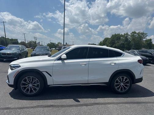 Alpine White 2021 BMW X6 xDrive40i