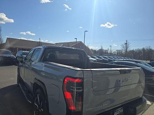 2025 GMC Sierra EV Max Range Denali
