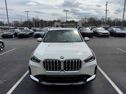 Alpine White 2026 BMW X1 xDrive28i