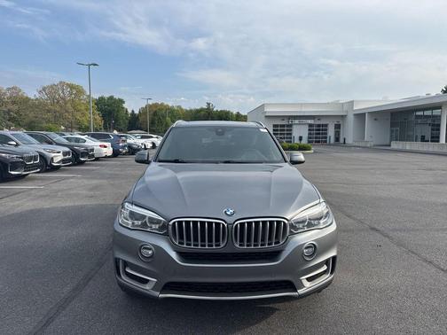 Space Gray Metallic 2018 BMW X5 xDrive35i
