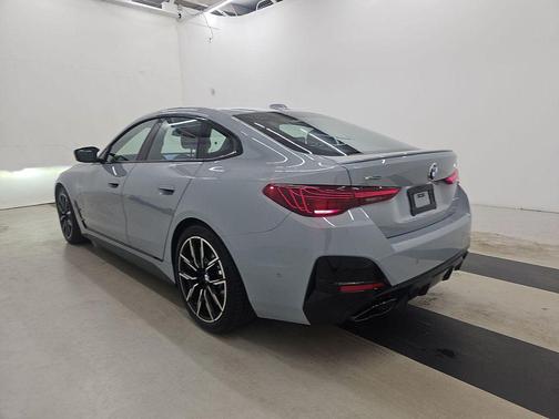 2026 BMW M440 i xDrive