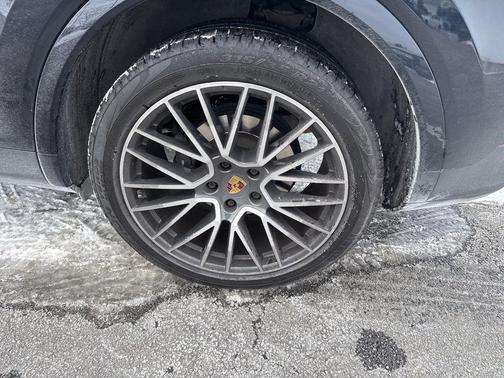 2019 Porsche Cayenne Cayenne