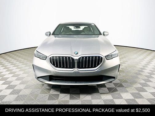 2026 BMW 530 xDrive
