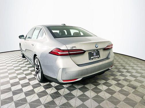 Oxide Grey Metallic 2026 BMW 530 xDrive