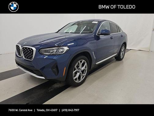 2025 BMW X4 xDrive30i