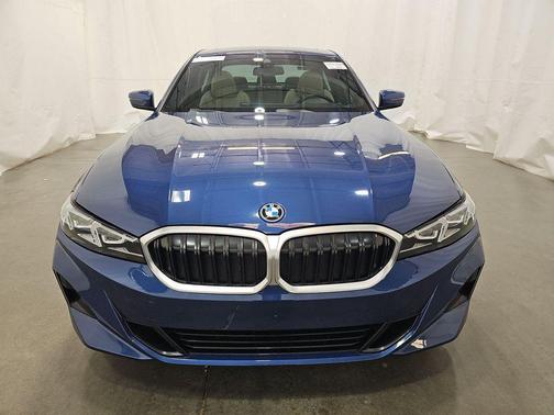 2023 BMW 330e xDrive