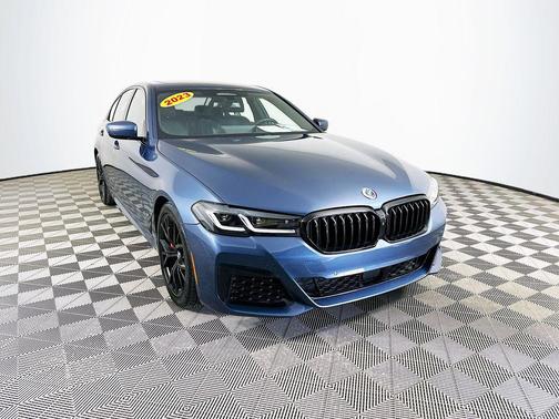 Arctic Race Blue Metallic 2023 BMW M550 i Xdrive