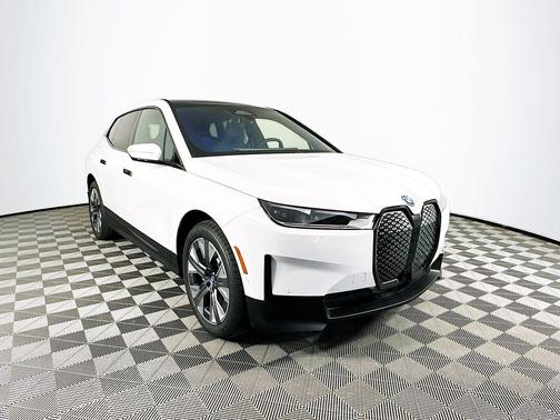 2025 BMW iX xDrive50