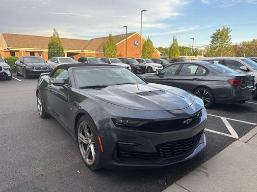 Shadow Gray Metallic 2023 Chevrolet Camaro 2SS