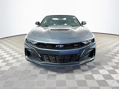 Shadow Gray Metallic 2023 Chevrolet Camaro 2SS