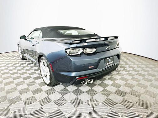 Shadow Gray Metallic 2023 Chevrolet Camaro 2SS
