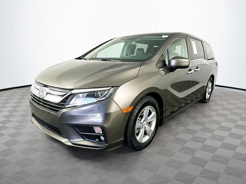 Pacific Pewter Metallic 2018 Honda Odyssey EX-L