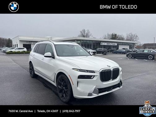Alpine White 2023 BMW X7 xDrive40i