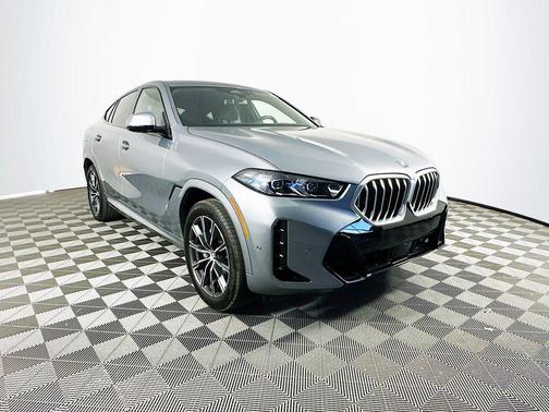Skyscraper Grey Metallic 2026 BMW X6 xDrive40i